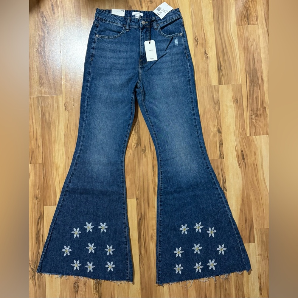 NWT Forever 21 Women's Blue Jeans Size 28